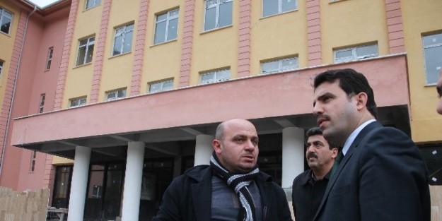 Kdz. Ereğli Fen Lisesi İkinci Döneme Yetiştirilmeye Çalişiliyor