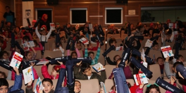 Minikler Satrançlarına Kavuştu