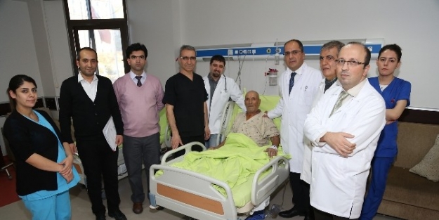 Yozgat’ta İlk Kez  Koroner Bypass Ve Kalp Kapağı Ameliyatı  Yapıldı