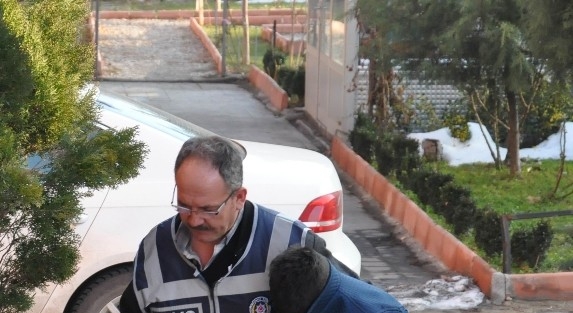 Akşehir’de Telefon Dolandırıcıları Yakalandı