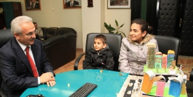 Minik Busenur’dan Erzincan Belediyesine Dev Proje Önerisi