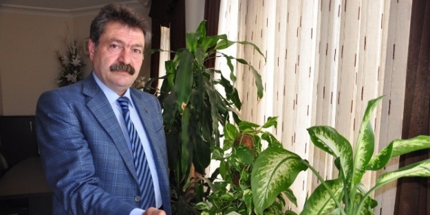 Çiçekçilerden Başkan Bulut’a Bağış Tepkisi