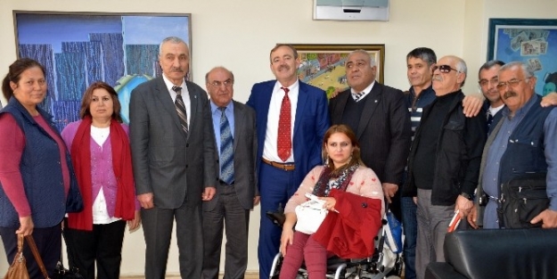 Engelliler Konfederasyonu’ndan Başkan Türk’e Ziyaret