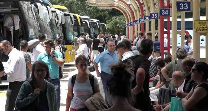 Bursa terminalinde bayram yoğunluğu!