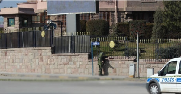 Genelkurmay önündeki paketin sahibi bulundu