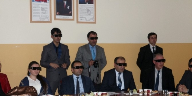 Yunak’ta İmkb Yatılı Bölge Okula’na 3d Teknolojik Sınıf