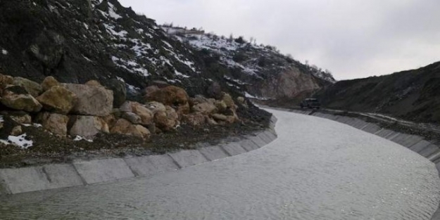 Adıyaman’da Hes Kanalına Düşen Çocuk Öldü