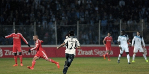Adana Demirspor - Beşiktaş Maçında İlginç Olay