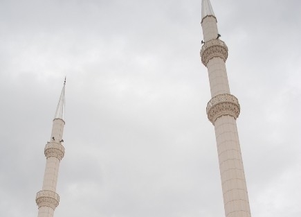 Cami Yapımı Yarım Kaldı