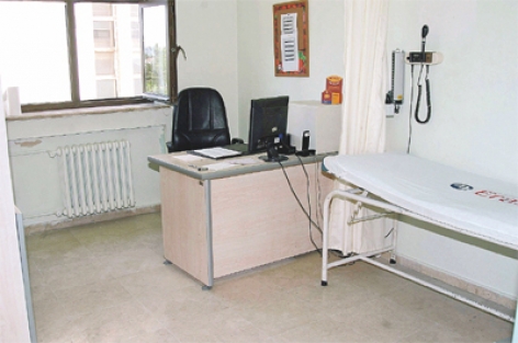 Hastanede 2 bin lirasını çaldılar!