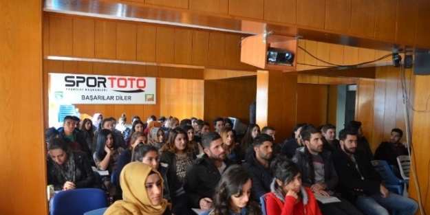 Yüzme Aday Hakem Kursu Başladı