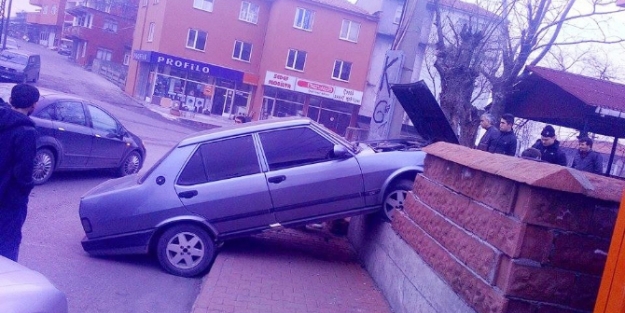 Düz duvara tırmandı