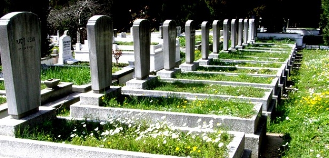 O ilçede mezar satışları durduruldu