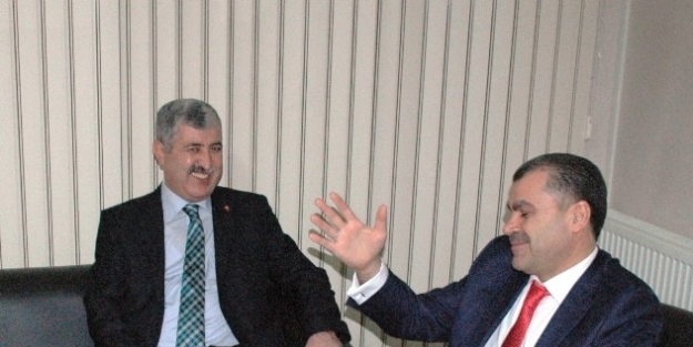 Yeşilyurt Belediye Başkanından, Türkiye Gazetesi’ne Ziyaret