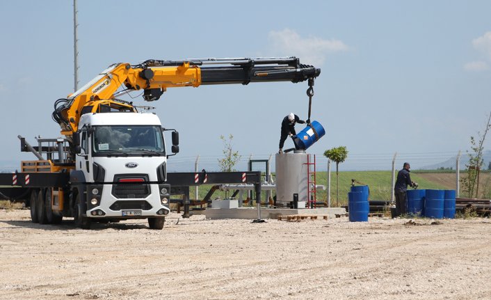 Rüyasında gördü tarlasından 1 milyar dolarlık petrol buldu