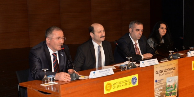 Bursa'da şehir kimliği çalıştayı yapıldı