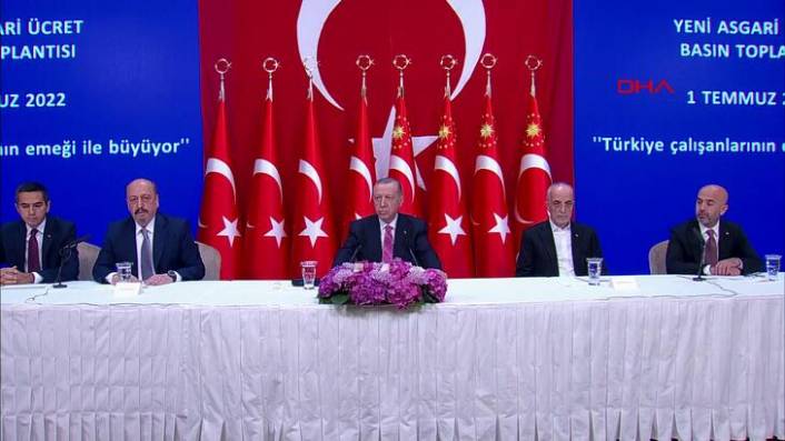 Cumhurbaşkanı Erdoğan açıkladı! Yeni asgari ücret 5 bin 500 lira