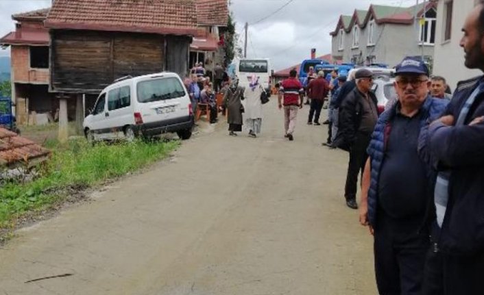 Babasının tabancasıyla oynayan çocuk, kazara kardeşini öldürdü