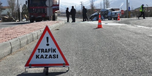 O kavşakta kazalar bitmiyor