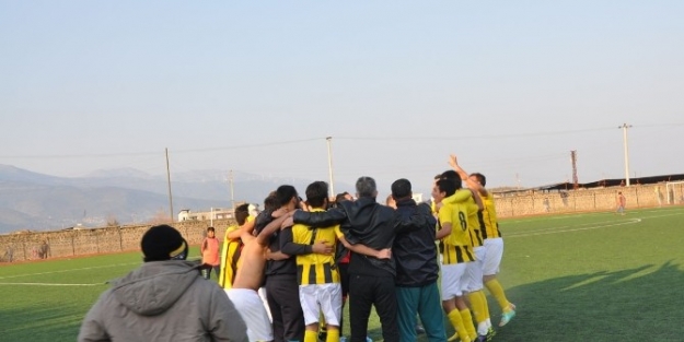İslahiyespor Nizipspor’u 1-0 Yenerek Lider Oldu