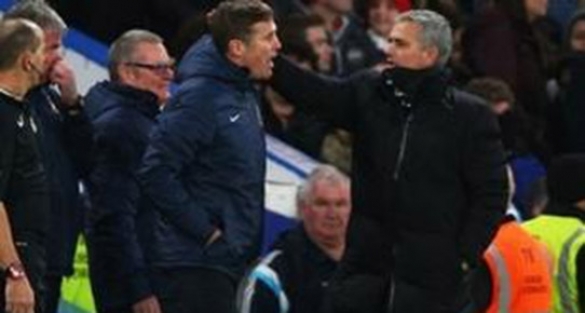 Mourinho'ya büyük şok!