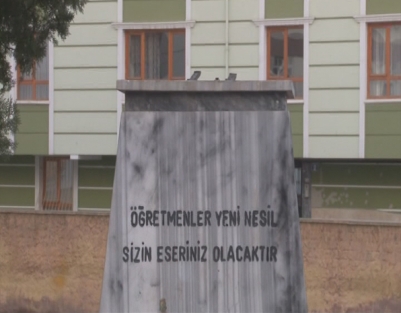 Pes dedirten hırsızlık