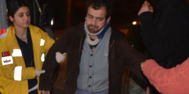 Balkon çöktü, 1 yaralı