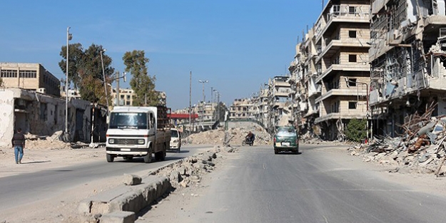 Esad IŞİD'e saldırdı