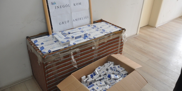 Çeyiz sandığı kaçak sigara deposu çıktı!