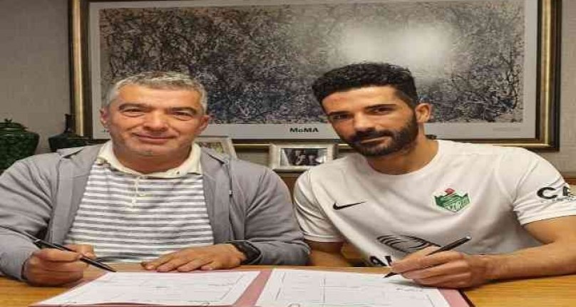 Bursaspor'dan ayrılan Mehmet Erdem Uğurlu, Iğdır FK ile anlaştı