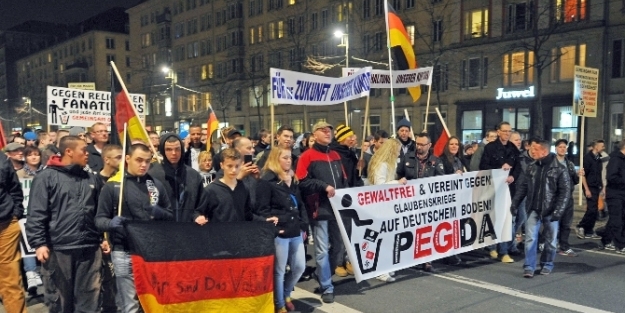 PEGİDA kan kaybediyor