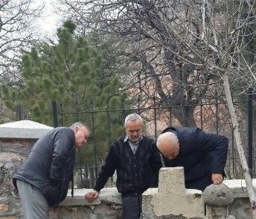 İstiklal Madalyası Sahibi Ertekin’in Mezarını Belediye Buldu