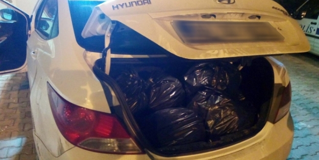 Zehir tacirleri polisten kaçamadı