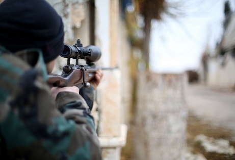 İngiliz savaşçı İzmir'de yakalandı