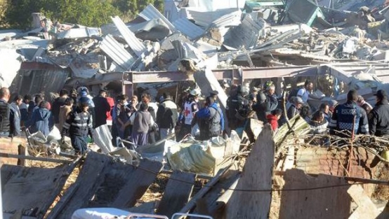 Çocuk hastanesi yerle bir oldu!