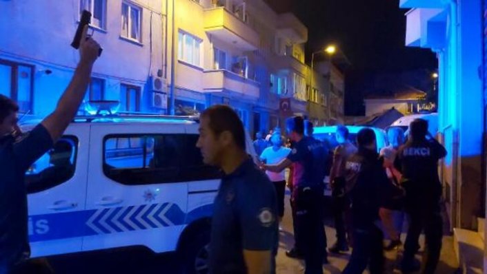 Bursa'da çocuğa taciz şüphelisine linç girişimi! Polis havaya ateş açtı