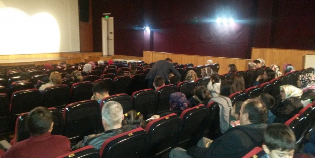 BEŞAŞ'tan çalışanlarına sinema şenliği