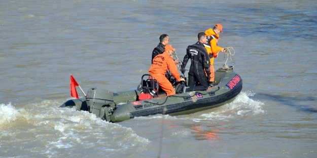 4 yaşındaki Muhammet Emin'i arama çalışmaları sürüyor