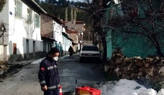 KÜTAHYA BELEDİYESİ, HAŞEREYLE MÜCADELESİNİ KIŞ AYLARINDA DA SÜRDÜRÜYOR