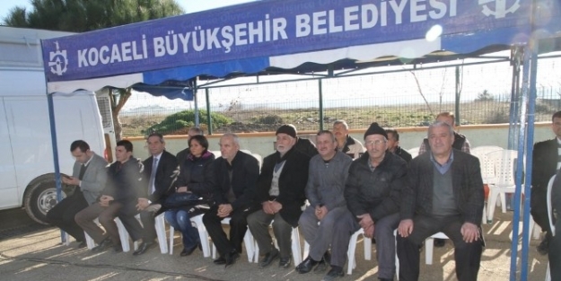 KANDIRALI ÇİFTÇİLER MEYVE FİDANLARIYLA BULUŞTU