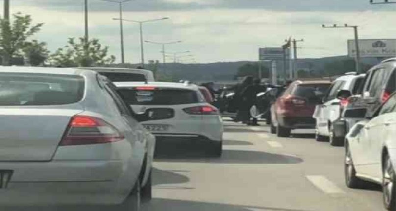 Bursa'da trafiği kapatan düğün konvoyuna isyan! ‘Hakkımı helal etmiyorum'