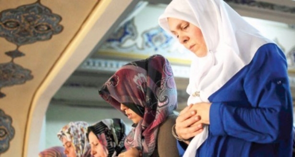 Kadınlara özel ilk cami açıldı!