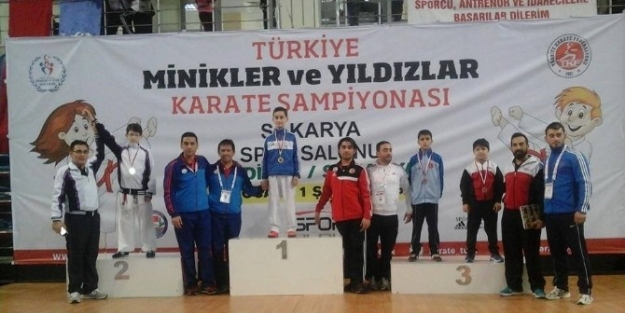 TATAMİ KARATEDE KOCAELİ’NİN YENİ YILDIZI