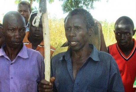 Hamile karısını yiyen timsahı yakaladı!