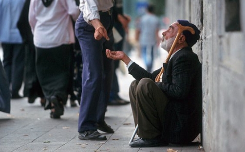 Dilencilik yasaklanıyor!