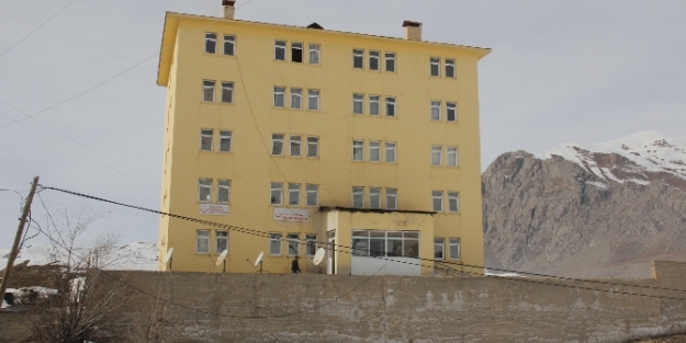 20 yıldır doktor bekliyorlar