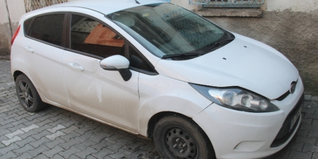 Depo kapağı yakalattı