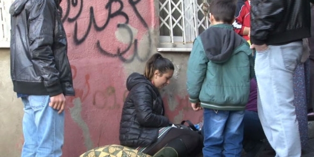 Hamile kadını sigara vermedi diye...