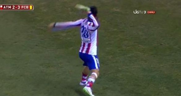 Arda Turan özür diledi!