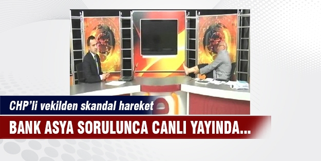 CHP'li vekil canlı yayında çorabını çıkardı!